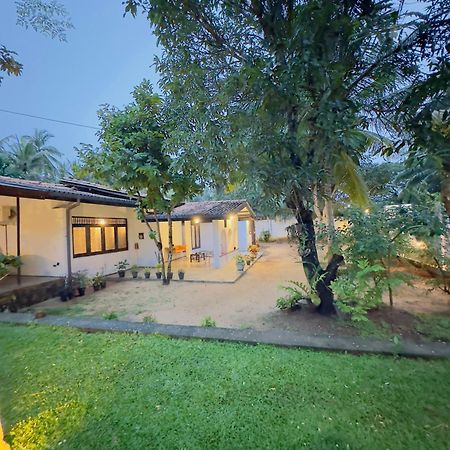 Leisure Villa Anuradhapura Exterior photo